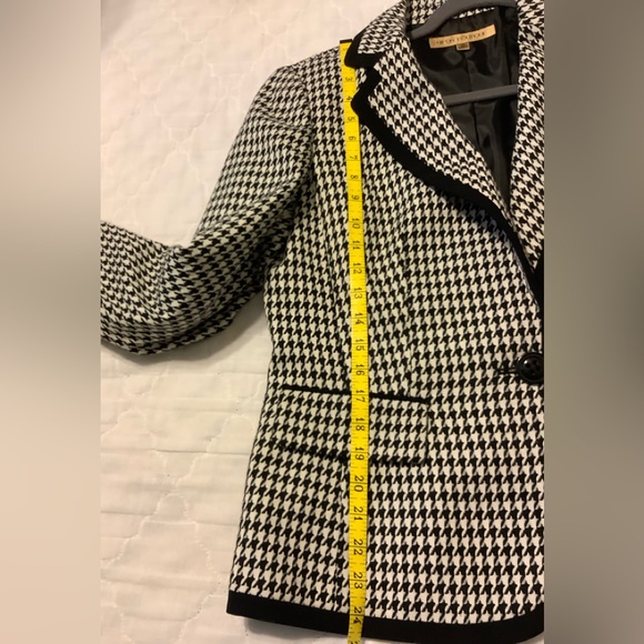 Nipon Boutique Blazer - Picture 8 of 11